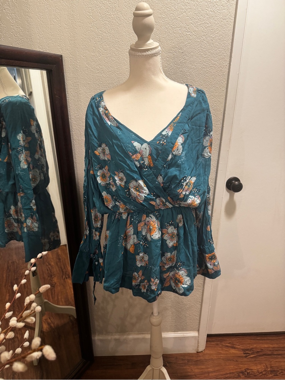 Free People Tuscan Dreams Tunic in Teal Size M